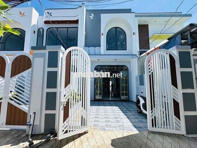 Nhà Mới 1 Lầu Vừa Hoàn Thiện 4,4 x 21m, 3PN 2WC Ngay Mỹ Lộc . Sổ Riêng