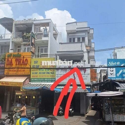 Cho thuê nhà mặt tiền chợ Trung Chánh giá 12 triệu