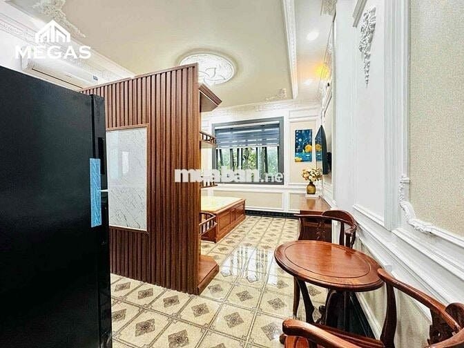 SIÊU PHẨM CHDV - LUXURY - SANG TRỌNG - XỊN SÒ - FULL NỘI THẤT - GIÁ RẺ