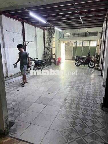 CHO THUÊ NHÀ HXT 6X30M GÁC SUỐT ĐIỆN 3F 14TR