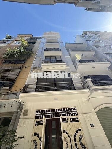 BÁN NHÀ PHÂN LÔ PHẠM TUẤN TÀI – DÒNG TIỀN – THANG MÁY – Ô TÔ TRÁNH