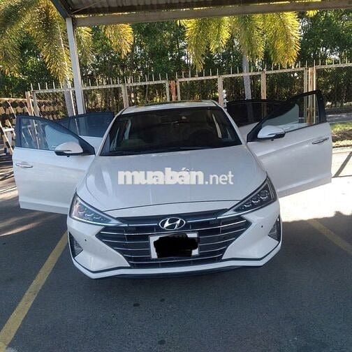 Hyundai Elantra 2020 2.0 AT - 23000 km