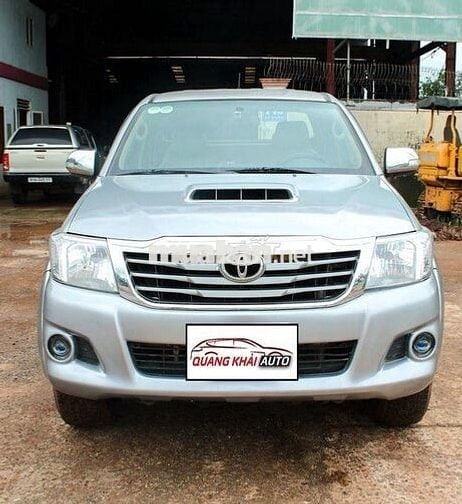 Toyota Hilux 2014 3.0G 4x4 MT