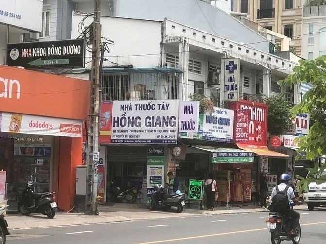 Chính chủ bán nhà 3 tầng Quận 1