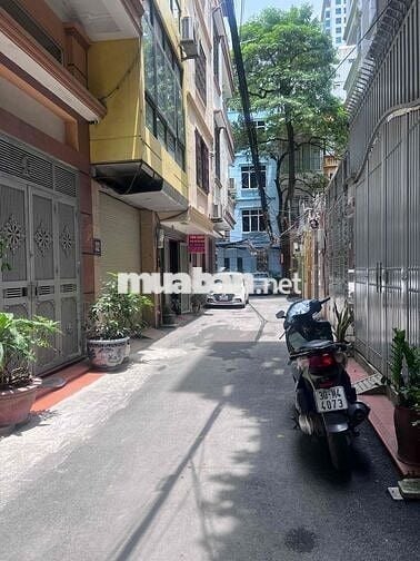 Nhà đẹp ở ngay! Trường chinh- ngã tư sở, oto, gần Phố Đẹp quanh  11đ