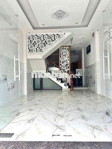 Cho thuê nhà MT kinh doanh 13tr .3 tầng 3pn 3tolet 4x12!