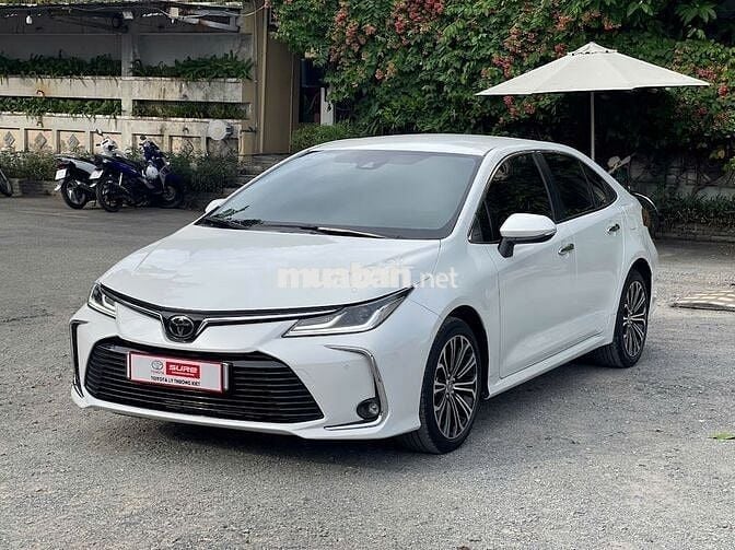 Toyota Corolla Altis 2023 1.8G - 12000 km