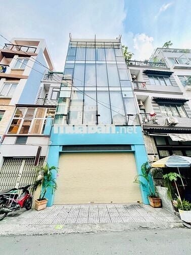 SIÊU PHẨM NHÀ ỐP FULL KÍNH MẶT TIỀN CỰC SANG – CÓ THANG MÁY