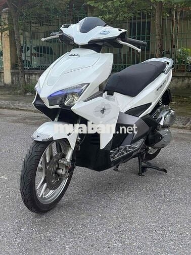 Ab 125cc 2017 chính chủ ký bán  máy zin êm tít