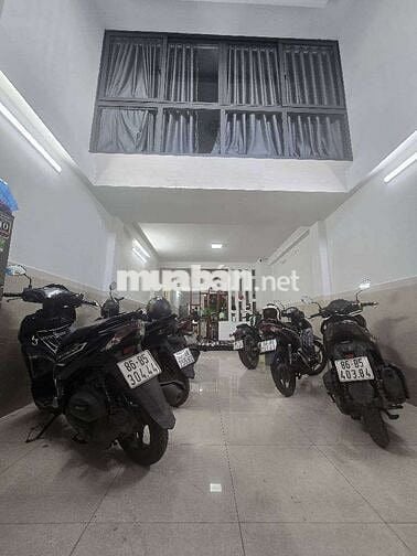 Nguyễn Thị Thập,  Quận 7, bán Nhà riêng11,5tỷ, 90m2,hàng hiếm tại Hot!