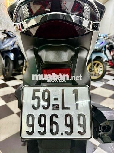 ❤️Honda SH 160 2024 3389Km, Biể Vip 99699