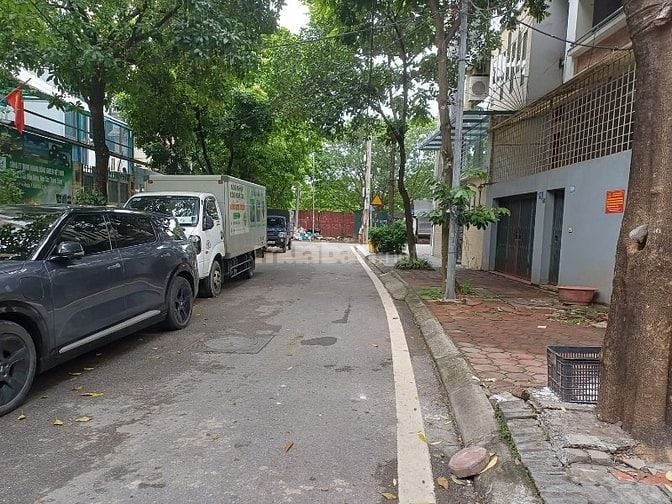 Bán Đất 106m2 x 7.1m cạnh công viên Hoà Bình, cây xanh rợp bóng mát