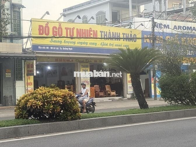 Cho thuê nhà mặt tiền 12m 88-90 Lê Lợi tp.Quảng Ngãi