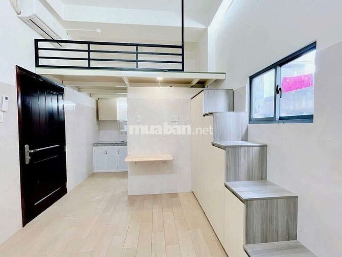 ✨️ Cho thuê phòng Gác 30m2, Cửa Sổ Trời _ Thang Máy _ Hoàng Hoa Thám