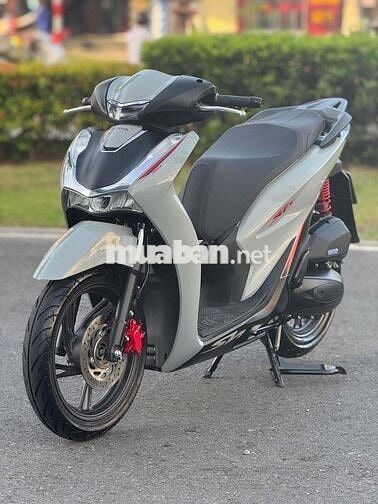 Honda- Sh 125 ABS 5/2025 chạy 2.000km