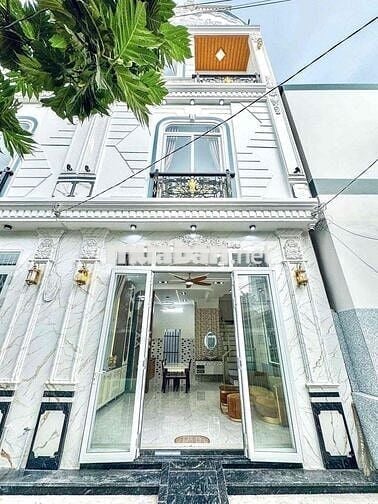 CHO THUÊ NHÀ HẺM NGUYỄN VĂN CỪ