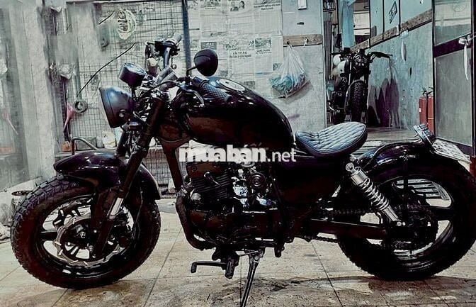 Rebell USA 2017 độ Triumph Bobber