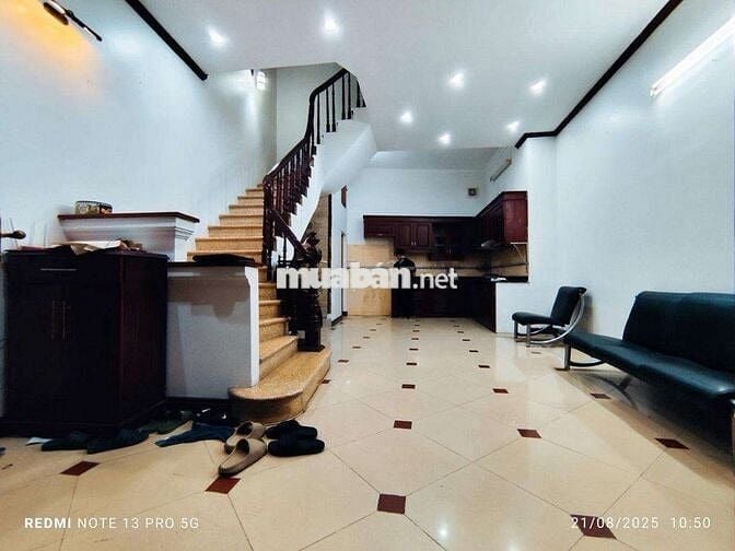 LIÊU GIAI! VĂN CAO, ĐỘI CẤN! Hơn 50m2 giá cực tốt. Mua ở tích sản, đẹp