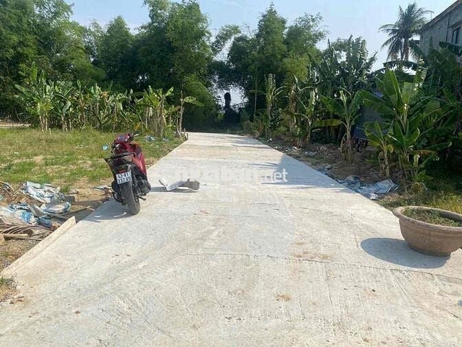 bán 7 lô đất đối diện uỷ ban nhân dân hoà nhơn ngay khu tái định cư