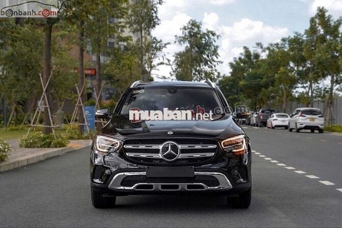 Mercedes Benz GLC 200 2022 - 1 Tỷ 389 Triệu