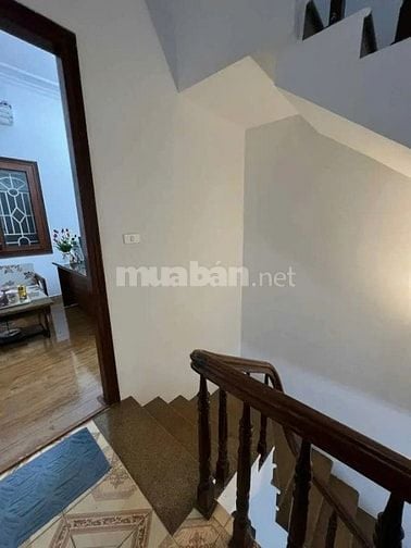 Bán Nhanh siêu phẩm Nguyễn Ngọc Vũ, 61m, 5 tầng, 4,8m MT, Gía 22,1 tỷ 
