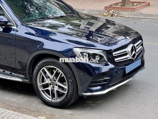 Mercedes-Benz GLC300 4Matic 2017 xanh cavansize
