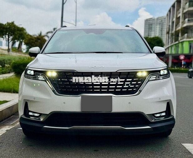 Kia Carnival 2022 Signature 2.2D - 50000 km