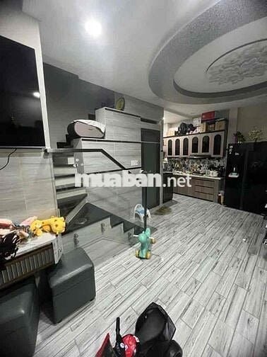 BÁN NHÀ HẬU GIANG NỞ HẬU - DIỆN TÍCH ĐẸP 50m2 - CHỦ GẤP BÁN - NHỈNH 4T