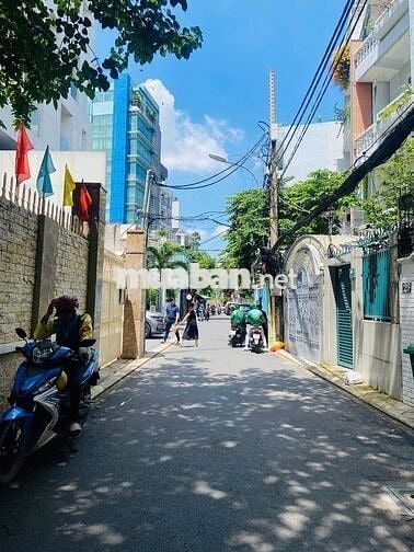 HẺM 2 XE HƠI TRÁNH NHAU KHU NGUYỄN TRỌNG TUYỂN - 28M2  - NHỈNH 2 TỶ