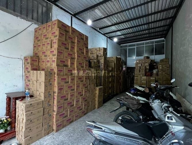 VIỆC LÀM ƯU TIÊN NGƯỜI TRUNG TUỔI KHỎE MẠNH