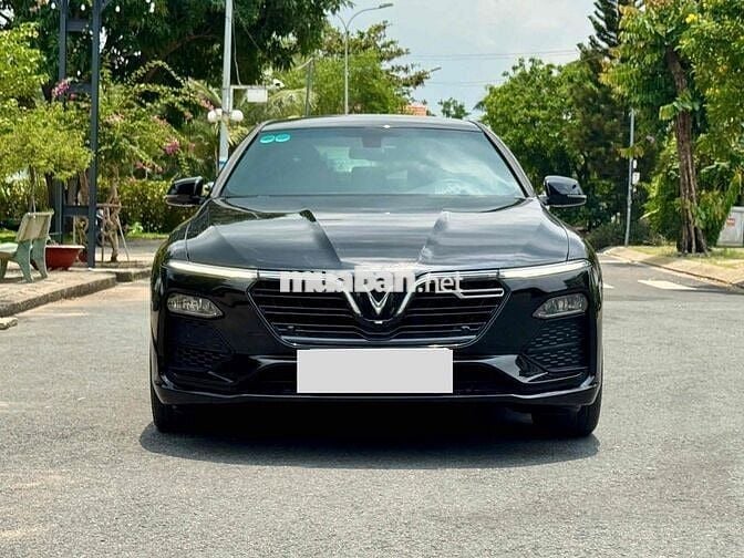 Vinfast Lux A Base 2022 - 20.000km