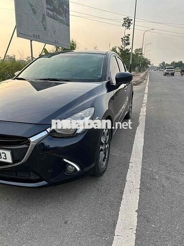 Mazda 2 2016  1.5 AT Sedan - 98000 km