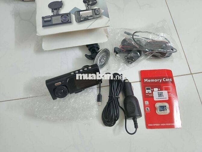 Camera hành trình xe oto