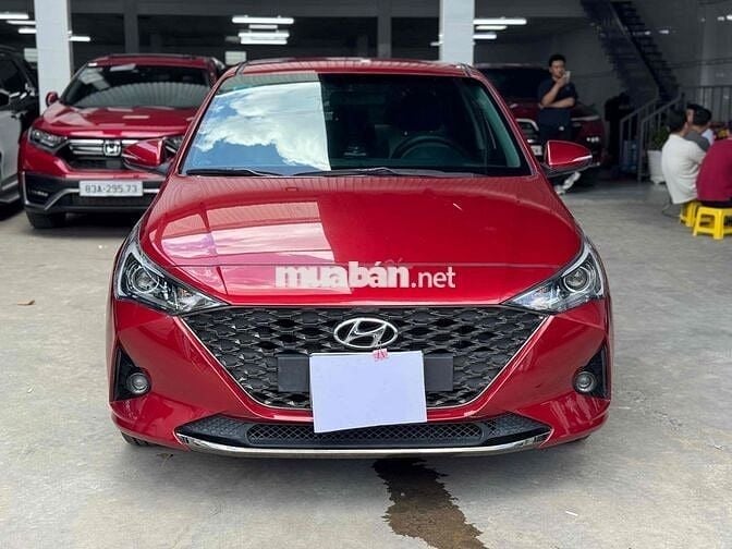Hyundai Accent 2020 1.4AT - 9000 km