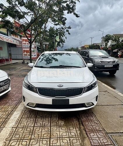 Kia Cerato 2017 1.6 AT - 122000 km