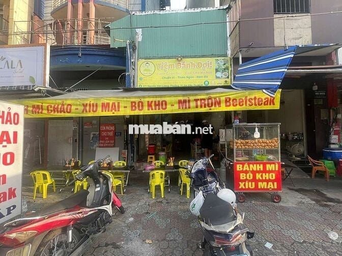 Sang mặt bằng kinh doanh hàng ăn