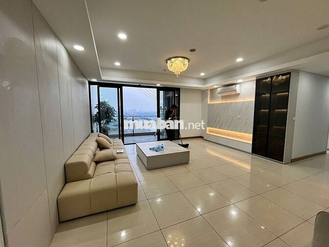 Vào luôn CH 198m2 3PN,1phụ full nội thất tại Dolphin Plaza giá 22tr/th