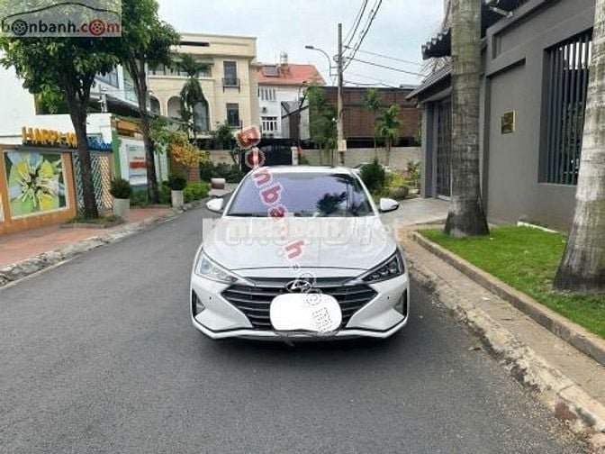Hyundai Elantra 2.0 AT 2020