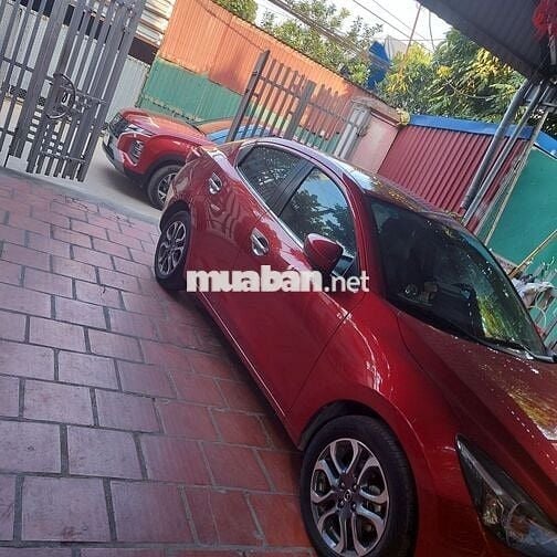 Mazda 2 2019 Luxury - 25000 km