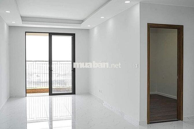 Căn hộ chung cư 590 CMT8 -Đối diện CV Lê Thị Riêng:100m2-2PN-Nhà trống