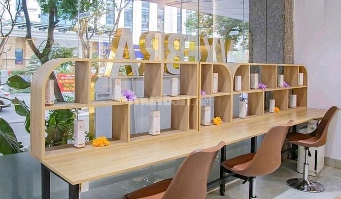 Cần 10 Bạn Nữ/ Nam cho vị trí Bán Hàng