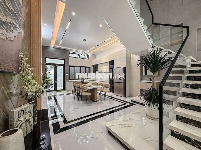 BÁN NHÀ 3 LẦU
- ĐƯỜNG SỐ 5, KDC VĂN HOÁ TÂY ĐÔ
___ - GIÁ: 5 TỶ 800