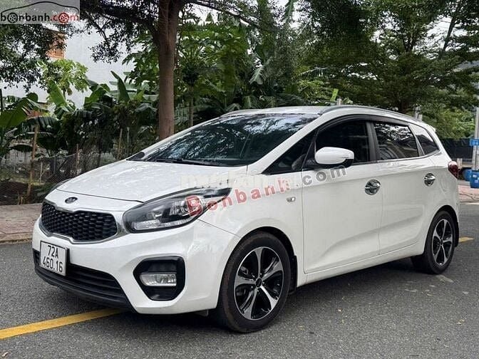 Kia Rondo GMT 2017 – Giá 328 triệu