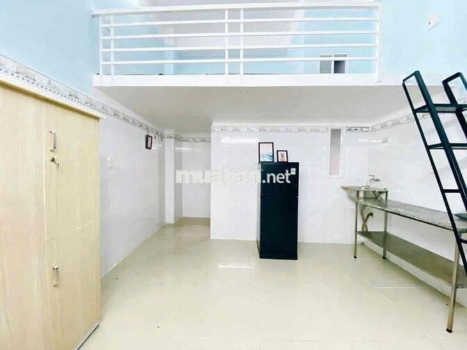 Phòng Trọ Có Gác Giá Rẻ_Thang Máy_Bảo Vệ_PCCC đầy đủ ngay ĐH Văn Hiến