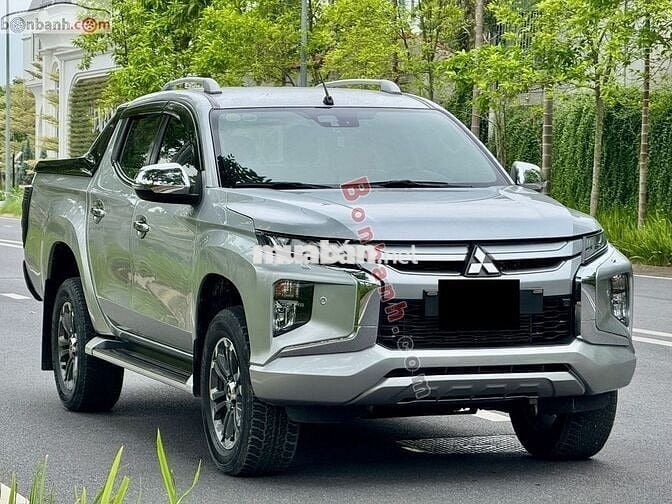 Triton 2019 2 cầu Tự động