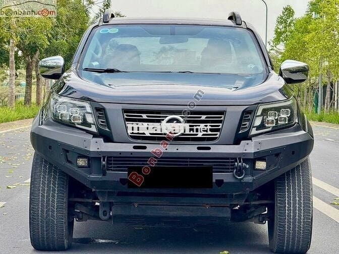 Nissan Navara SL 2.5MT 4WD 2015