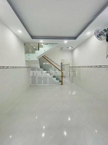 Hẻm Bùi Thị Xuân-Q.Tan Binh-Dt52,8m2-1T1L-SHR-lh0974945908 gặp sang