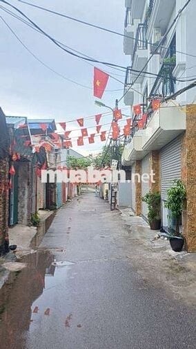 2 CĂN XÂY MỚI TINH -5 TẦNG XÁCH VALY VỀ Ở NGAY - OTO ĐỖ CHỬA,  5.8 TỶ