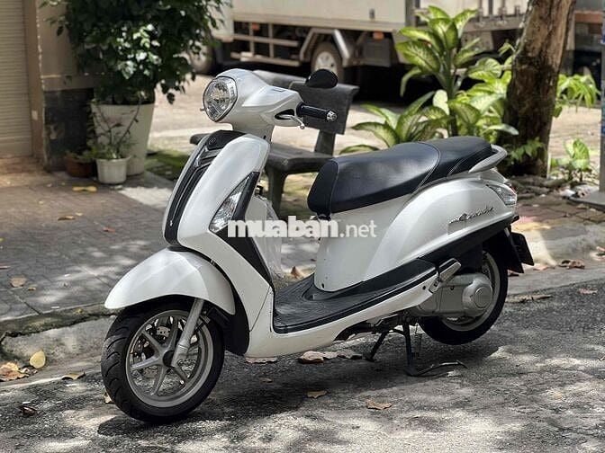 Grande 1 chủ từ đầu