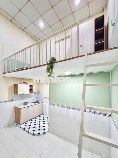 PHÒNG GÁC 30m2 MỚI 100% NGAY ĐH SPKT - ĐH NGÂN HÀNG - NGÃ TƯ THỦ ĐỨC